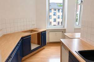 Großzügige Altbauwohnung mit außergewöhnlich großem Wohnzimmer und Balkon - PROVISIONSFREI ! – Die vollständige Adresse der Immobilie erhältst du vom Anbieter., 14471 Brandenburger Vorstadt, Potsdam – Vorschaubild 5