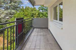 Attraktive 4-Zimmer- Wohnung mit Balkon und Garage – Die vollständige Adresse der Immobilie erhältst du vom Anbieter., 63067 Ledermuseum, Offenbach am Main – Vorschaubild 2