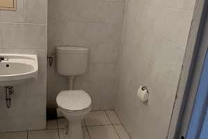 WOHNEN am VOLKSGARTEN. SINGLE-(T)RAUM. PARTERRE. LAMINAT. EINBAUKÜCHE möglich. Bad mit WANNE & WC – Die vollständige Adresse der Immobilie erhältst du vom Anbieter., 4347 Schönefeld-Ost, Leipzig – Vorschaubild 10