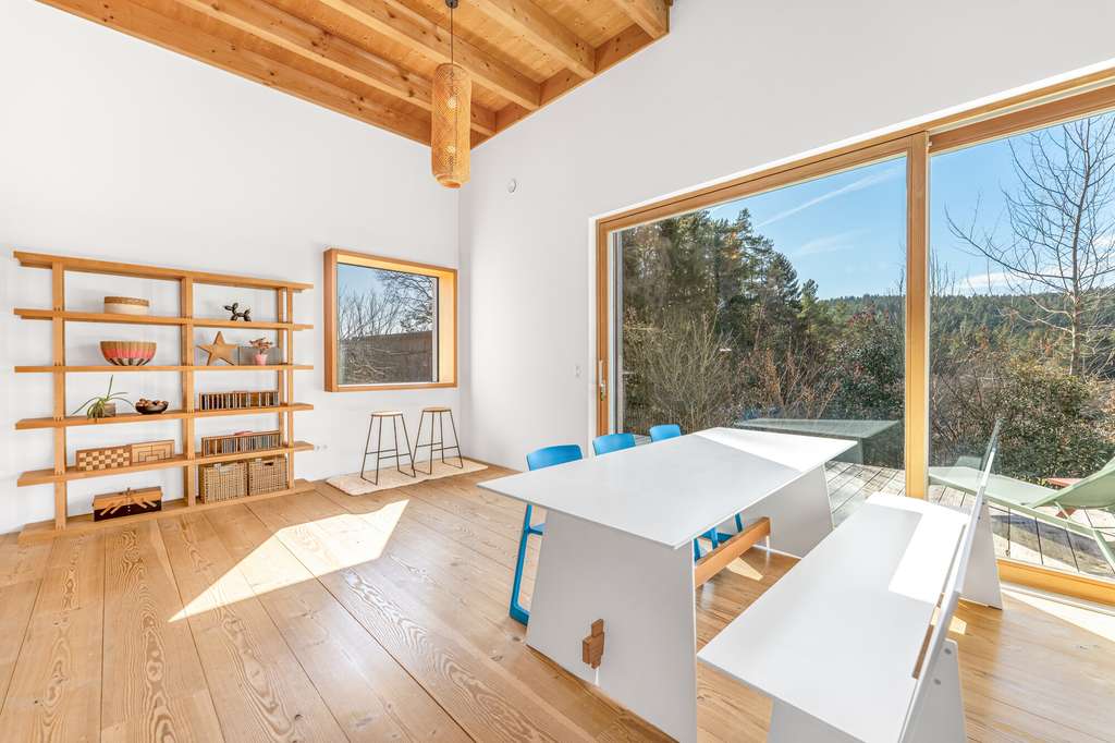 Immobilie in Bad Kötzting - Ihr ökologisches Holzhaus in ruhiger Randlage von Bad Kötzting! - Bild 1