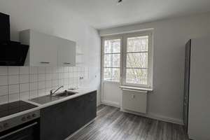 Helle 2-Raum-Wohnung mit Balkon und moderner Einbauküche – Bernsdorfer Straße 81, 9126 Bernsdorf, Chemnitz – Vorschaubild 3