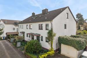 Gepflegtes Reihenendhaus mit schönem Garten in ruhiger und zentraler Lage von Butzbach – Die vollständige Adresse der Immobilie erhältst du vom Anbieter., 35510 Butzbach – Vorschaubild 7