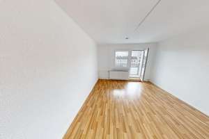Direkt am Innenstadtring gelegene 2-Raum-Wohnung – Zwickauer Str. 30, 9112 Zentrum, Chemnitz – Vorschaubild 1