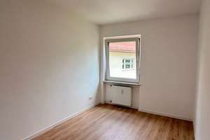Kernsaniertes Wohnjuwel (Erbbaurecht)mit neuem Balkon in gefragter Münchner Lage-sofort bezugsbereit – Die vollständige Adresse der Immobilie erhältst du vom Anbieter., 81737 Ramersdorf, München – Vorschaubild 13