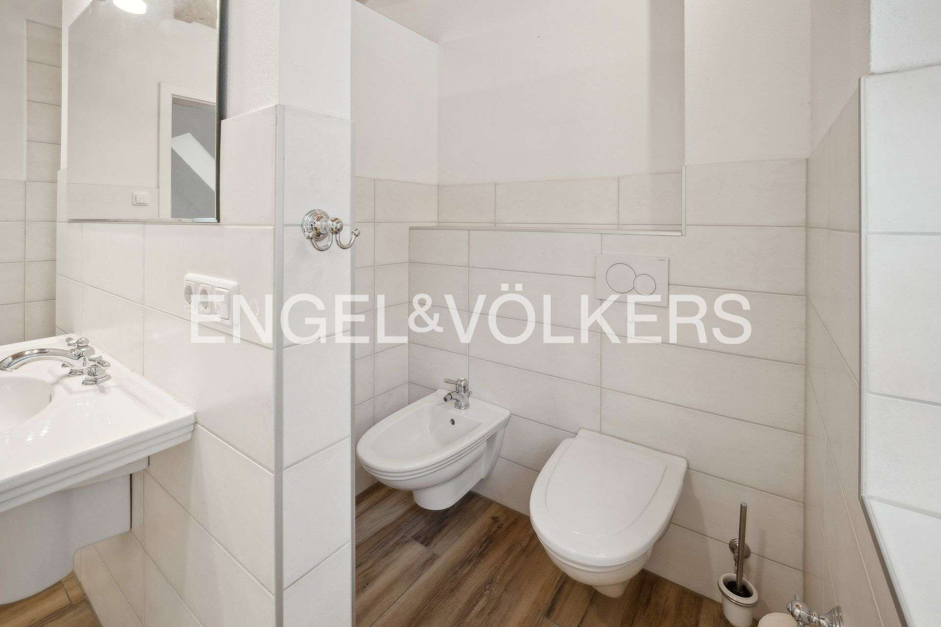 Immobilie in Didderse - EXKLUSIVES, ENERGIEEFFIZIENTES NIEDERSACHSENHAUS IN BEGEHRTER WOHNLAGE - Bild 7