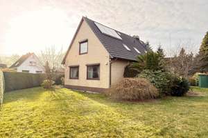 Schnelsen: Einfamilienhaus oder Mehrgenerationen-Wohnen mit viel Platz