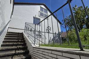 3 Etagen, 2 Wohnungen, 2 Garagenstellplätze und 1 großer Garten – Die vollständige Adresse der Immobilie erhältst du vom Anbieter., 71554 Weissach im Tal – Vorschaubild 16