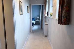 Offener Kamin, Sauna & Südwest-Sonne – Eleganter Bungalow in Hochheim – Die vollständige Adresse der Immobilie erhältst du vom Anbieter., 65239 Hochheim am Main – Vorschaubild 9