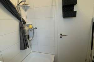 Gemütliche 2-Zimmer-Wohnung im Dachgeschoss zu vermieten – Hochstr. 13, 46117 Osterfeld-Ost, Oberhausen – Vorschaubild 8