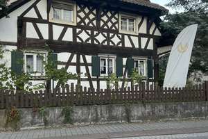 Denkmalgeschütztes Fachwerkhaus mit attraktiven Fördermöglichkeiten – Die vollständige Adresse der Immobilie erhältst du vom Anbieter., 77855 Achern – Vorschaubild 3