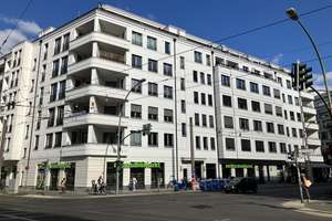Wunderschöne Dachgeschoss-Neubau-Wohnung mit 2 großen Dachterrassen – Boxhagener Straße 81B, 10245 Friedrichshain, Berlin – Vorschaubild 4