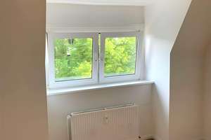 Exklusive 4-Zimmer-Dachgeschosswohnung für Studenten-WG - Frisch saniert | Neue Einbauküche – Walddörferstrasse 276, 22047 Wandsbek (Ortsteil), Hamburg – Vorschaubild 26