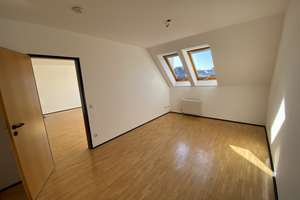 Blick über Olhigs. Großzügige 4-Zimmer-Wohnung in Solingen – Kärntener Straße 32, 42697 Ohligs/Aufderhöhe/Merscheid, Solingen – Vorschaubild 5