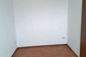 ***Gemütliche Dachgeschoßwohnung im Zentrum*** – Die vollständige Adresse der Immobilie erhältst du vom Anbieter., 46045 Altstadt-Süd, Oberhausen – Vorschaubild 3