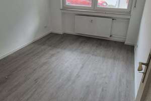 Tolle renovierte EG Whg ohne Balkon mit EBK – 76137 Südstadt, Karlsruhe – Vorschaubild 3