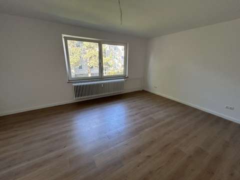 Frisch renovierte hot 3-Zimmer Wohnung