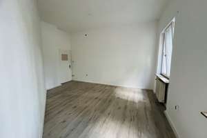 **4er WG  aufgepasst! 4 ZKB Altbauwohnung mit Einbauküche in MA-Schwetzinger Stadt** – 68165 Schwetzingerstadt/Oststadt, Mannheim – Vorschaubild 4