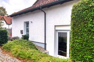 KLEINES IDYLL: Reiheneckhaus mit Garten und Carport in Ulm-Gögglingen im Bietverfahren zu verkaufen! – Die vollständige Adresse der Immobilie erhältst du vom Anbieter., 89079 Gögglingen, Ulm – Vorschaubild 3