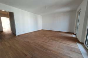 *Neuwertig!* exklusive 3 Zimmer wohnung mit Balkon und EBK  - zentrumsnah! – Stobäusplatz 2, 93047 Ostenviertel, Regensburg – Vorschaubild 3
