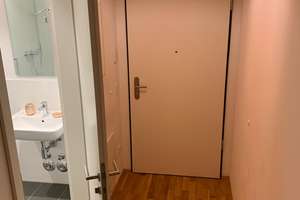 Ruhiges und möbliertes 1-Zimmer Studentenappartement – Immatrikulationsbescheinigung notwendig – Steinhauser Straße 3, 81677 Steinhausen, München – Vorschaubild 5