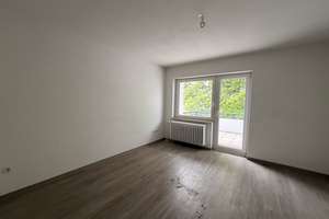 Renovierte Wohnung an berufstätigen Single-Haushalt abzugeben – Preußische Str. 110, 44339 Eving (Ortsteil), Dortmund – Vorschaubild 3