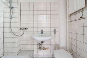 Gestalte deinen Wohntraum: Perfekt gelegenes Single-Apartment! – Birkenstraße 71, 10559 Moabit, Berlin – Vorschaubild 9