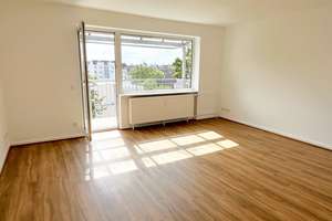 Fertig zum Erstbezug - aufwendig modernisierte 3-Zimmer-ETW mit optionalem PKW-Stellplatz in Uninähe – Die vollständige Adresse der Immobilie erhältst du vom Anbieter., 24105 Ravensberg, Kiel – Vorschaubild 3