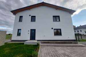 ❣️Ankommen. Zuhause sein. ❣️ Neubau-Erstbezug-DHH in KfW40❣️ – Die vollständige Adresse der Immobilie erhältst du vom Anbieter., 94424 Arnstorf – Vorschaubild 14