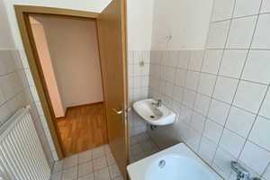 Wunderschöne 2-EG-Raum-Wohnung mit Balkon – Rosmarinstraße 13, 9117 Chemnitz – Vorschaubild 12