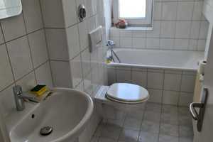 Attraktive, modernisierte 3-Zimmer-Wohnung mit gehobener Innenausstattung in Braunschweig – Julius Elster Straße 9, 38126 Braunschweig – Vorschaubild 3