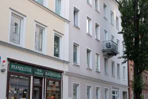 Altbauwohnung  komplett renoviert Nähe Weissenburger Platz