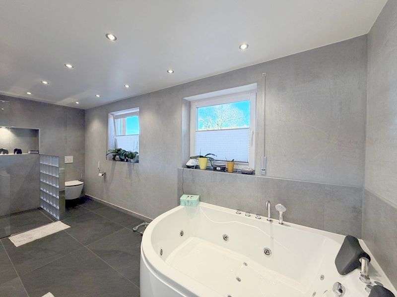 Immobilie in Aying - Top gepflegtes, modernes Reihenmittelhaus mit vielen hochwertigen Extras in der Gemeinde Aying - Bild 5