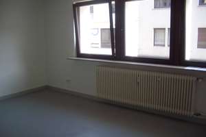 Kompaktes helles Apartment mit Kochnische in Saarbrücken
