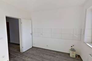 Raffiniert geschnitten & lichtdurchflutet: Exklusive 2-Zimmer-Wohnung mit Balkon & Tageslicht-Amb... – Hardehauser Weg 8, 33100 Kernstadt, Paderborn – Vorschaubild 6