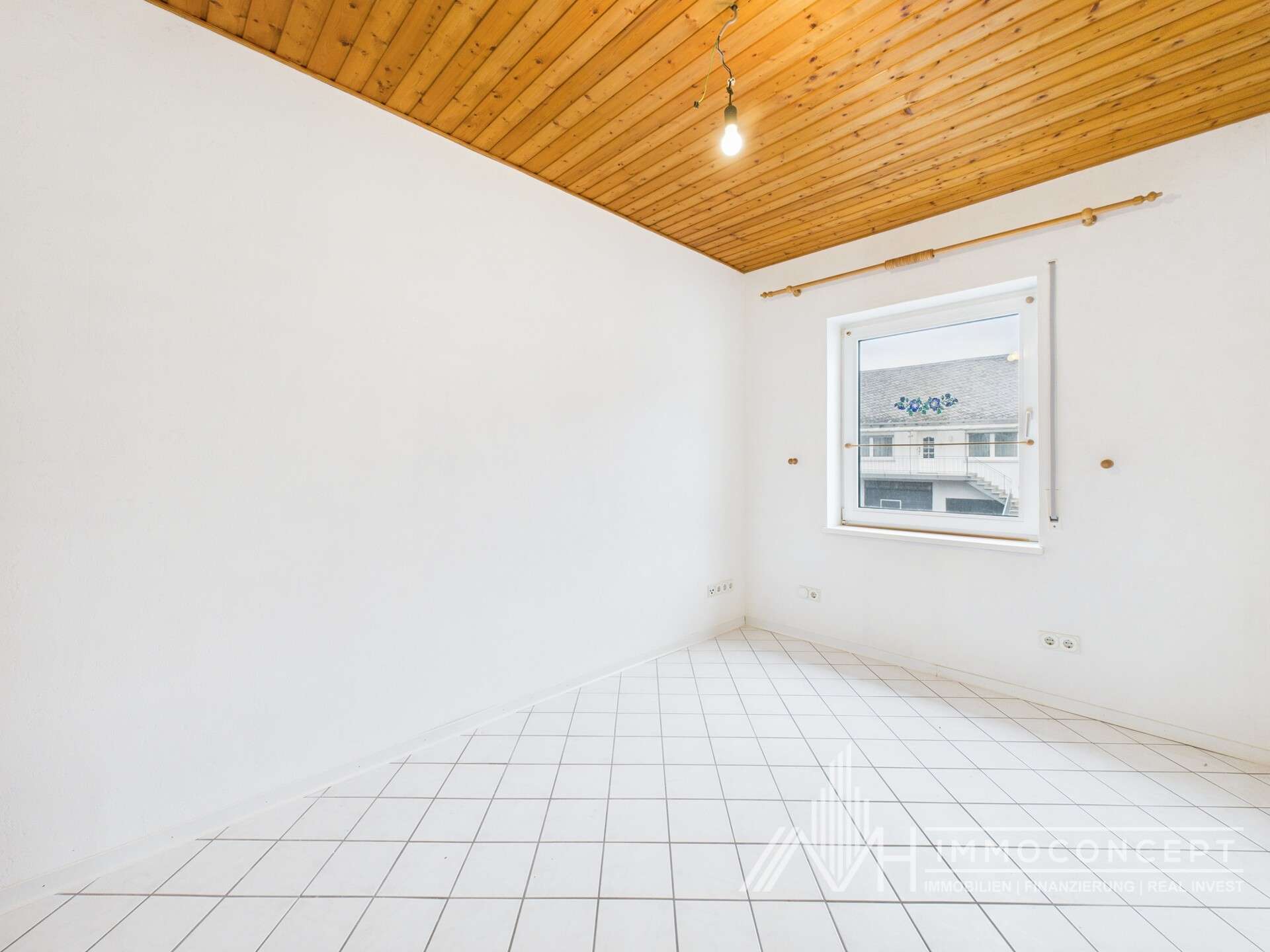 Immobilie in Kröv - Wohn- und Geschäftshaus | Lagerfläche | Ladenlokal | Wohnung modernisiert | 54536 Kröv - Bild 5