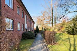 Großzügige 3 bis 4-Zimmer-Wohnung mit Terrasse und Einzelgarage in guter Lage – Die vollständige Adresse der Immobilie erhältst du vom Anbieter., 22453 Niendorf, Hamburg – Vorschaubild 17