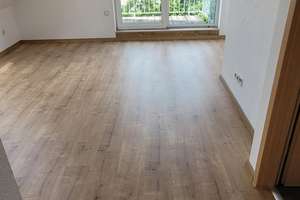 chamante neu renovierte Dachgeschosswohnung mit Balkon und Gartenmitnutzung – Finkenstraße 30, 33609 Mitte, Bielefeld – Vorschaubild 8