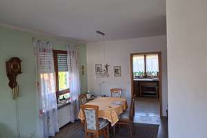 Gepflegte DH-Hälfte mit 4 Zimmern in Kornburg, von privat – 90455 Kornburg, Worzeldorf, Nürnberg – Vorschaubild 10