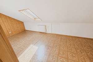 Reihenendhaus mit Terrasse, Balkon und viel Potential auf tollem Grundstück in ruhiger Lage – 61187 Schöneck – Vorschaubild 15