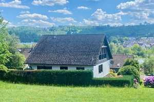 Geräumiges Wohnhaus mit herrlichem Weitblick über Bergneustadt! – Oberbergischer Kreis – Vorschaubild 2