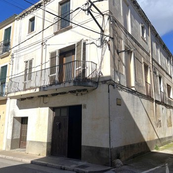 Stadthaus zur Renovierung in der Gemeinde lArmentera, Alt Empordà.