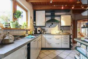 Zögern Sie nicht: Großzügiges EFH mit Garten und 2 Garagenstellplätzen mit guter Anbindung – Die vollständige Adresse der Immobilie erhältst du vom Anbieter., 78567 Fridingen an der Donau – Vorschaubild 9