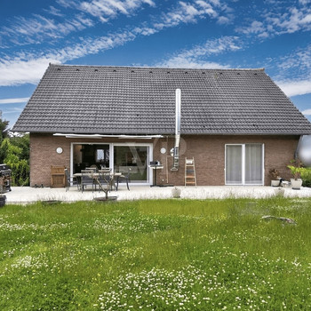 Mehrgenerationenhaus: Ein warmes Zuhause, das Geborgenheit und ausreichend Platz schenkt