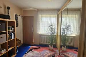 **Freist. Wohnhaus mit zwei integr. Wohnungen, auf  sonnigem Grund** Preis VB** – Die vollständige Adresse der Immobilie erhältst du vom Anbieter., 73450 Neresheim – Vorschaubild 28