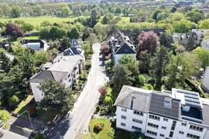 Zweifamilienhaus zwischen dem Ostpark und Parlamentsplatz - Frankfurt am Main - Ostend/Bornheim – 60385 Ostend, Frankfurt am Main – Vorschaubild 3