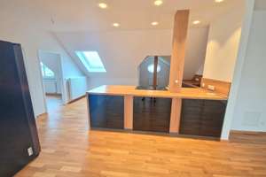 Exklusive 4-Zimmer-Wohnung - mit Einbauküche- hochwertig ausgestattet! – Die vollständige Adresse der Immobilie erhältst du vom Anbieter., 9119 Kapellenberg, Chemnitz – Vorschaubild 6