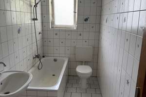 4 Zimmer Wohnung mit Balkon - direkt neben der Kleingartenanlage (E0192) – Hovener Kamp 11, 41066 Bettrath-Hoven, Mönchengladbach – Vorschaubild 2
