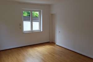Auf der Gänsheide in Waldnähe - Schöne 4,5 Zimmerwohnung mit Balkon und traumhafter Aussicht – Stälinweg 0, 70186 Gänsheide, Stuttgart – Vorschaubild 11