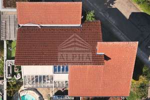 *EXKLUSIV und LUXUS PUR*
Architektenhaus mit Pool, 2 Terrassen, Wintergarten und ELW in Böhmenkirch – Die vollständige Adresse der Immobilie erhältst du vom Anbieter., 89558 Böhmenkirch – Vorschaubild 33