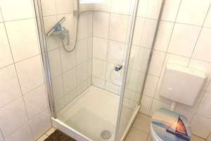 Dreifamilienhaus in Leuth: zentrale Lage, drei Garagen, vielseitig nutzbar – Die vollständige Adresse der Immobilie erhältst du vom Anbieter., 41334 Nettetal – Vorschaubild 8
